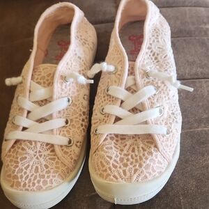 Jellypop Blush Pink Lace Low-Top Sneakers